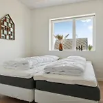 Σπίτι διακοπών 3 Bedroom Amazing In *