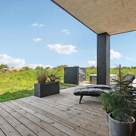 3 Bedroom Amazing In Hébergement de vacances Thisted